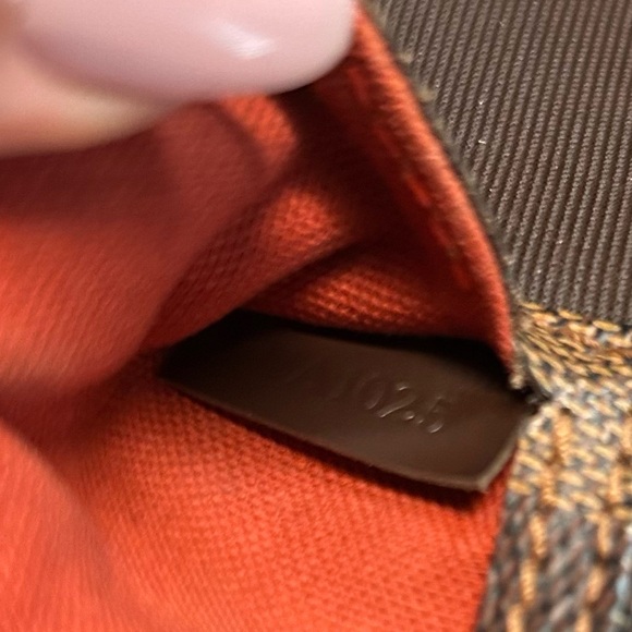 Louis Vuitton Geronimo bumbag - Picture 13 of 14